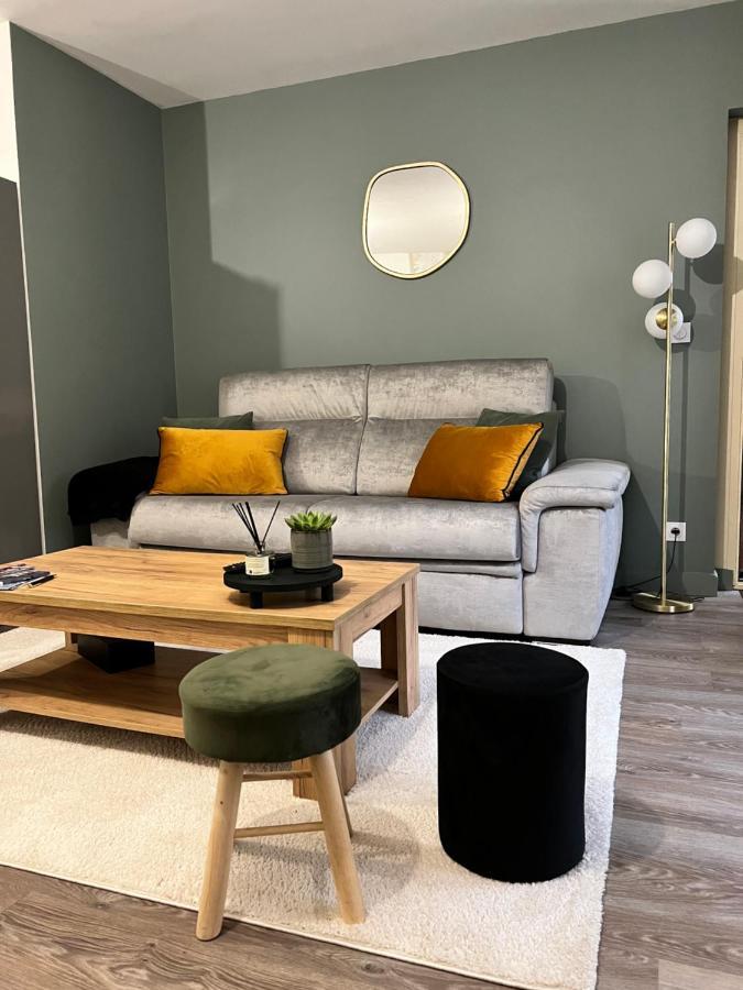 Appartement Cosy La Châtre Eksteriør billede